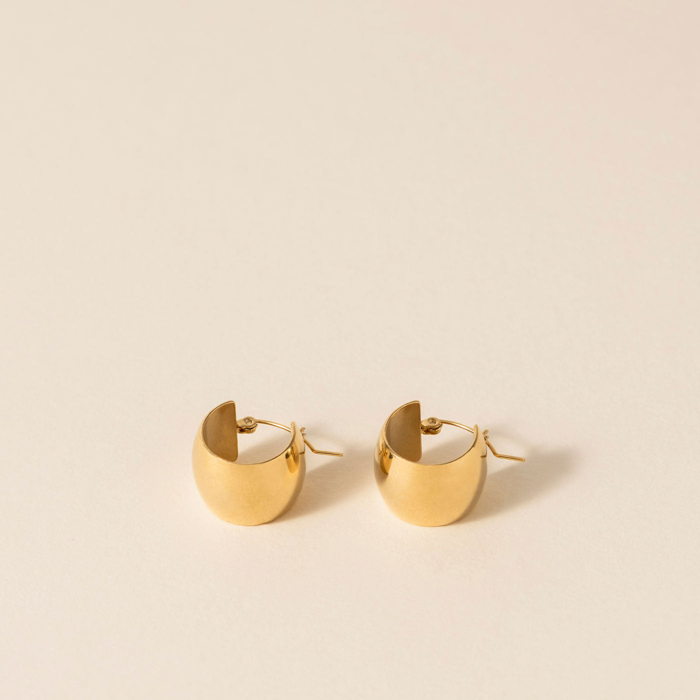 Nura Hoops