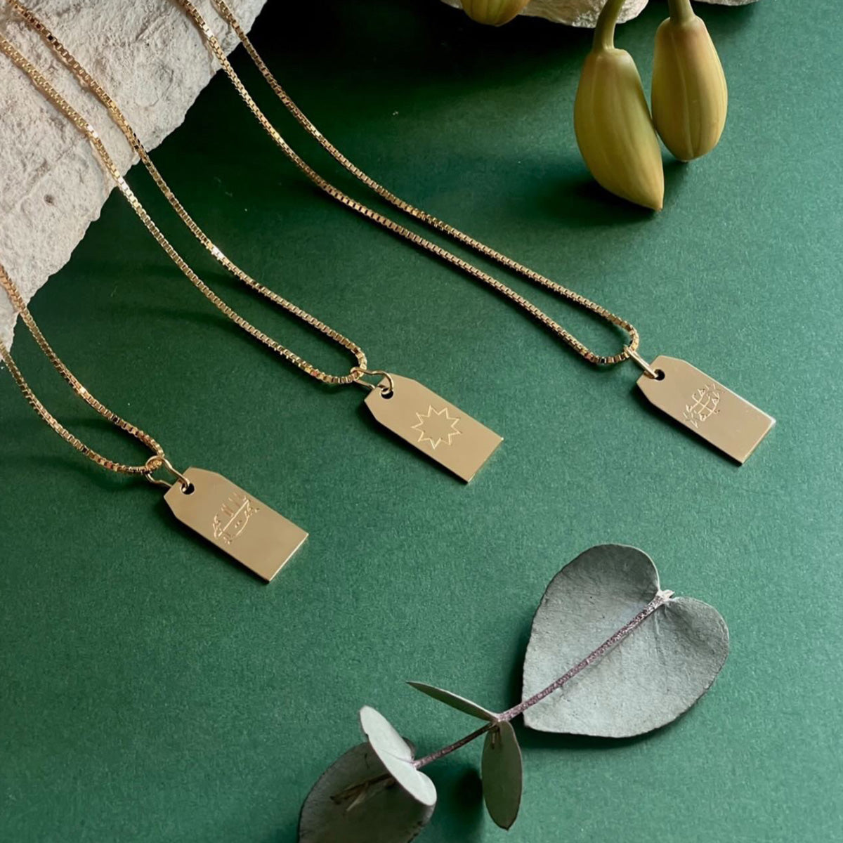 Glory Necklace Gold Vermeil — Ringstone Symbol