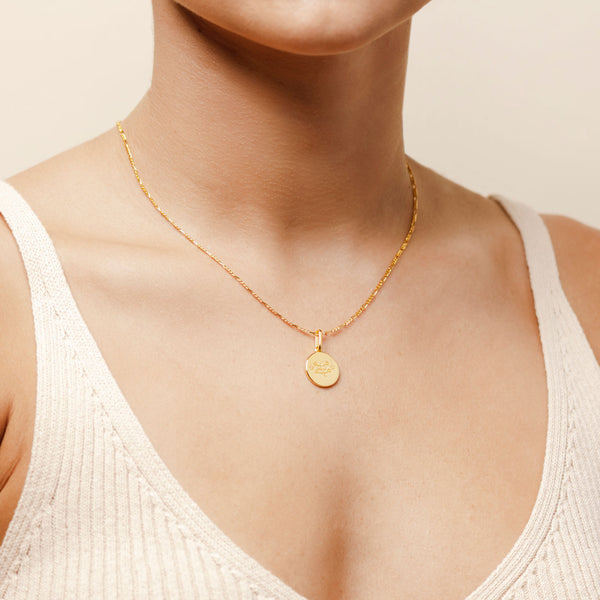 Shining Unity Necklace Gold — Ringstone Symbol
