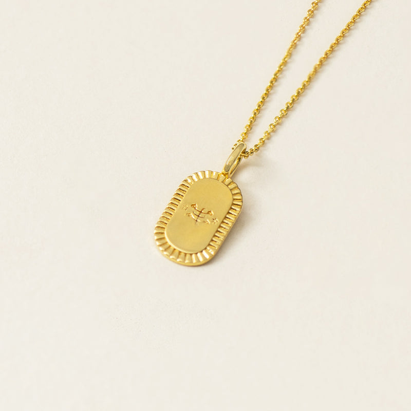 Oval Ringstone Necklace Gold